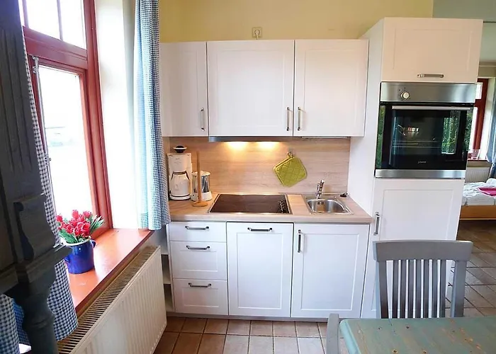 別荘 Ferienhaussiedlung Strandperlen Weidenhof 2a *